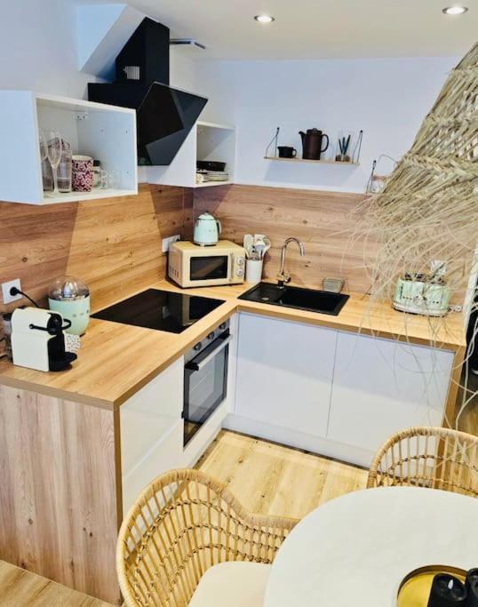 Refuge Boheme Au Coeur Du Jura Apartment Морез Екстериор снимка